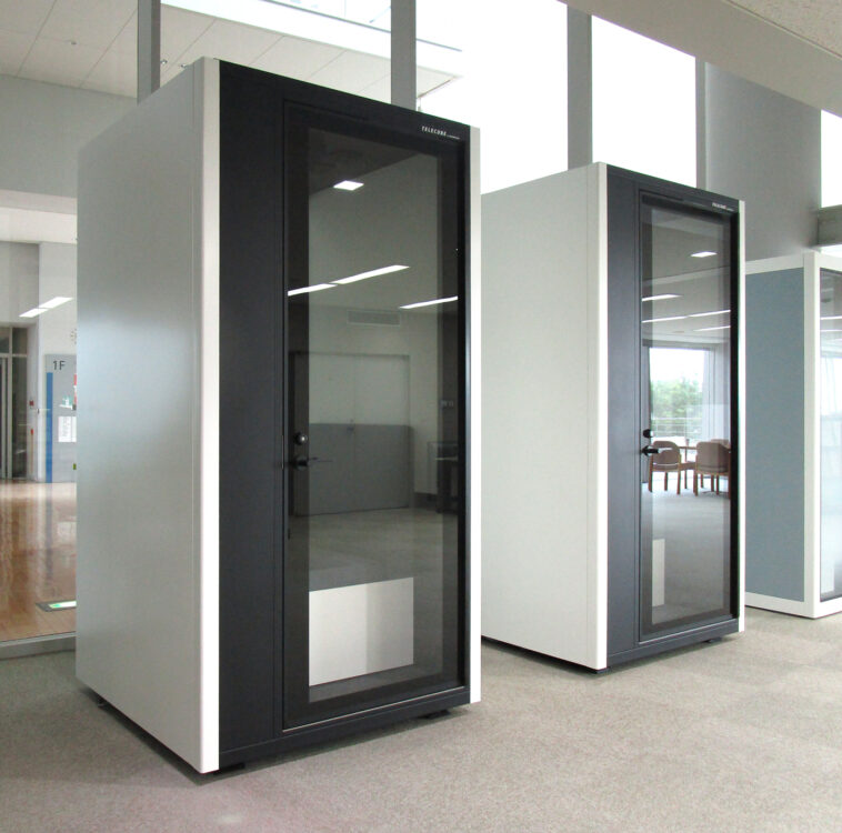 やまぐち技術サポートテレワークスペースYY！ARCH（ワイワイアーチ）