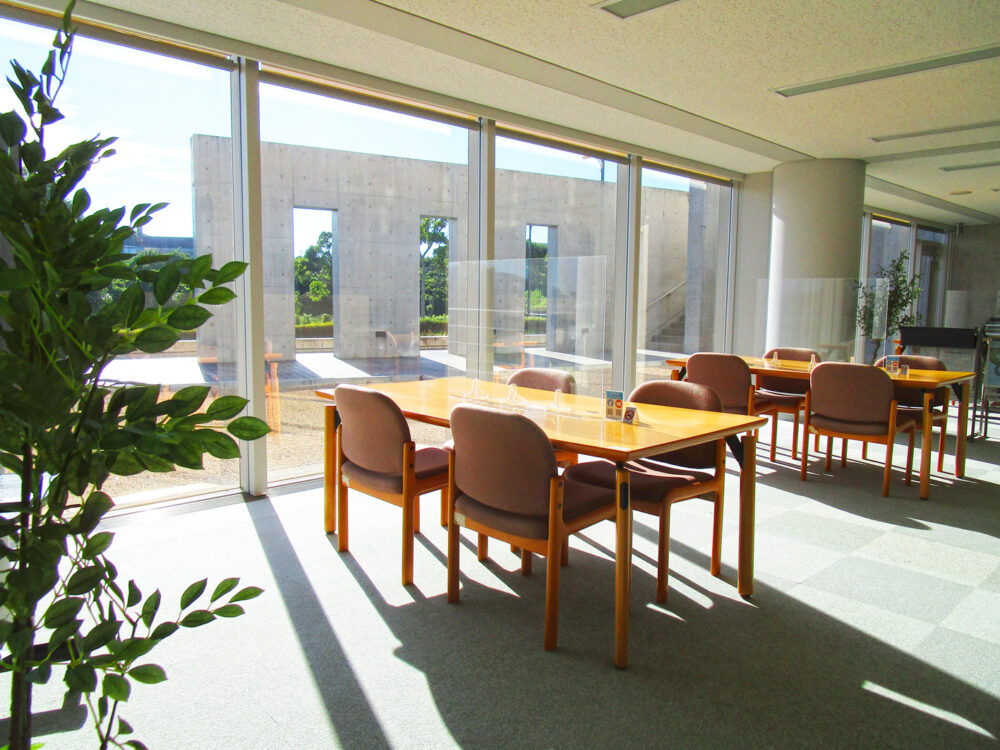 やまぐち技術サポートテレワークスペースYY！ARCH（ワイワイアーチ）